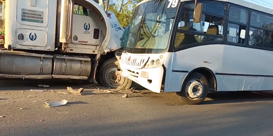 Cuatro choques consecutivos este viernes ante falta de tránsitos en PN