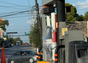 PROFECO clausura bombas a gasolinera «Fox» de Av. Román Cepeda