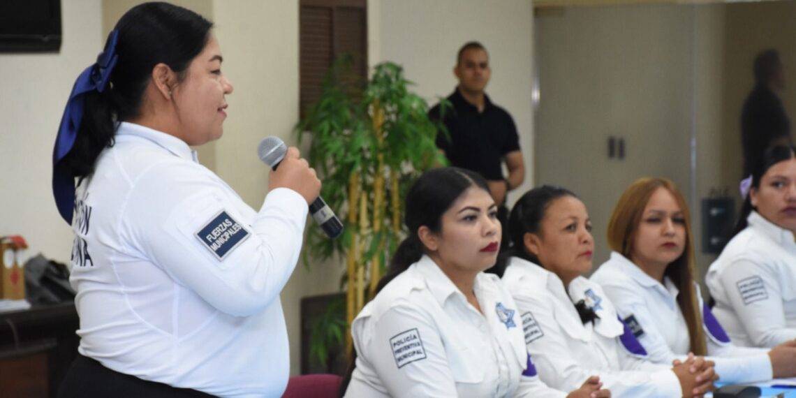 CAPACITA POLICÍA ESTATAL A AGRUPAMIENTOS DE ATENCIÓN A VIOLENCIA FAMILIAR