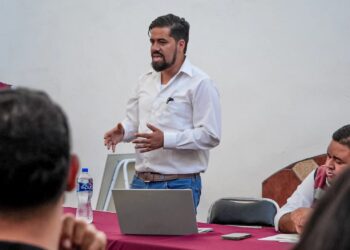 Acusa Líder estatal de MORENA que legisladores de oposición son controlados por el PRI; Alberto Hurtado cuestiona resultados de su dirigencia
