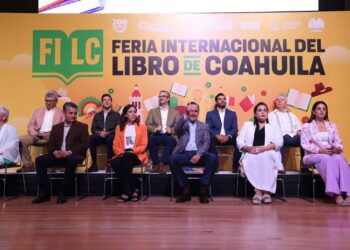 INAUGURA MANOLO JIMÉNEZ LA FERIA INTERNACIONAL DEL LIBRO COAHUILA 2024 «LEER ES DE GIGANTES”