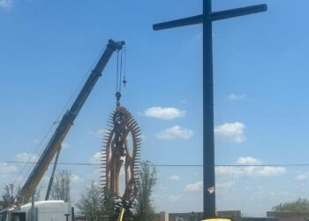 Mezclan gobierno con religión y paga Mpio 4 millones de pesos por figura guadalupana