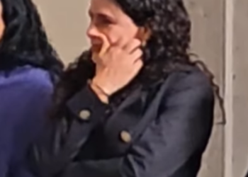 En llanto Luisa María Alcalde próxima líder de MORENA al despedir a AMLO