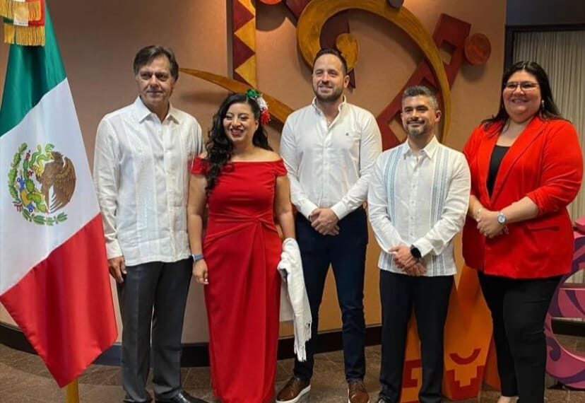 Consulado mexicano en Eagle Pass celebra Grito con alcalde electo de PN