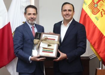 Grandes acuerdos entre el gobernador Manolo Jiménez y el embajador de España Juan Duarte