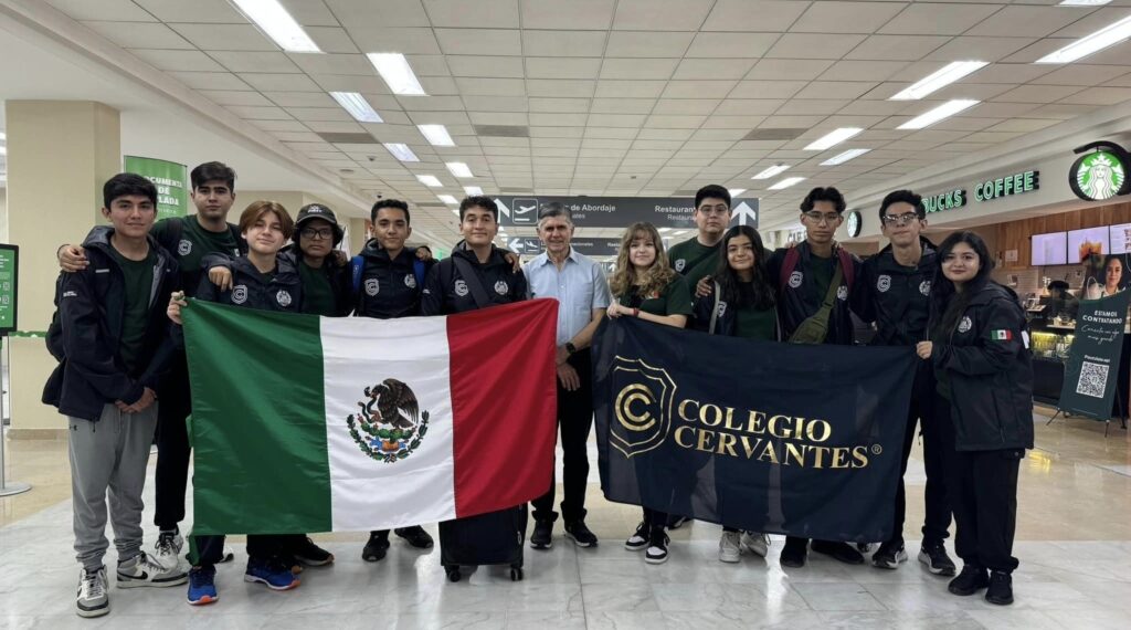 Estudiantes de Torreón triunfan en concurso mundial de robótica en Grecia