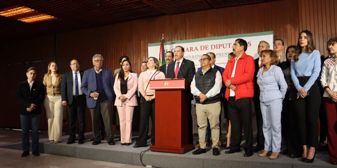PT solicitará juicio contra ministros de la Corte por rebeldía, anuncia Mejía Berdeja