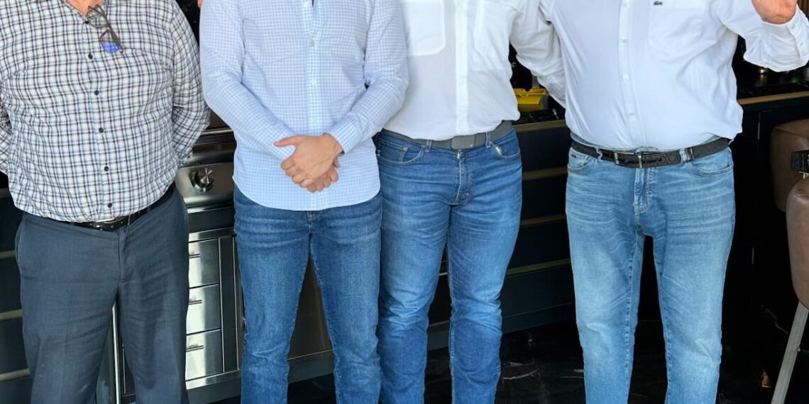 Se reúne Jacobo con Américo Villarreal y confirma que crecerán programas federales de la 4T en Región Nte