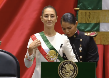 Presidenta: Claudia recibe banda presidencial de AMLO y va por 6 años más de la 4T