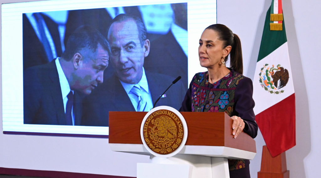 “Lo que debería es pedir perdón”: Sheinbaum sobre Felipe Calderón