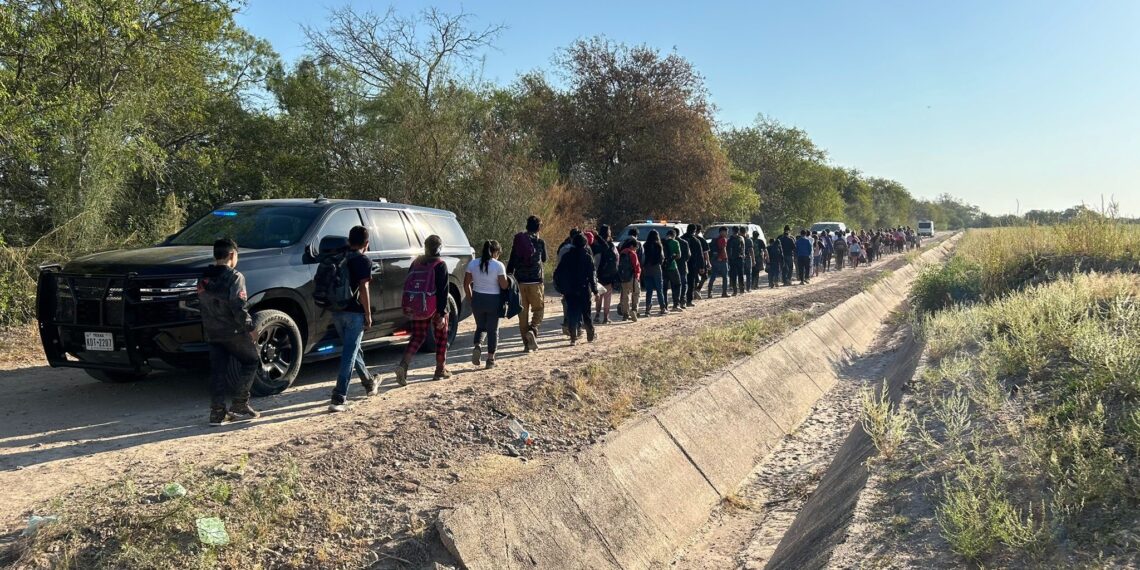 Cruzan iraníes a Quemado, Tx a 30 km de Piedras Negras