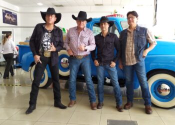 ”Caballo Dorado” este sábado en Festival del Nacho