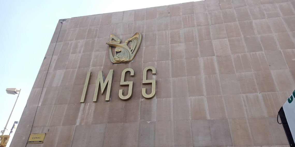 Usuarios de IMSS de Villa Unión denuncian anomalías en la atención a los pacientes