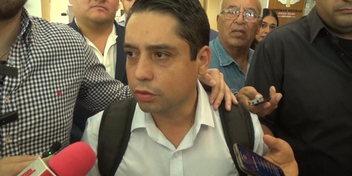 Avanza denuncia por brazaletes en elección municipal; confirma abogado de gobierno entrante