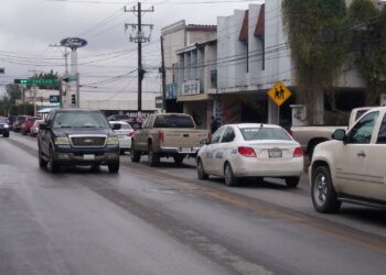 Alistan renovación de placas en Coahuila