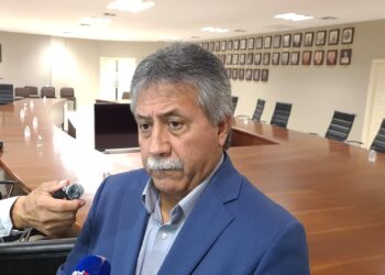 Es Hermelo Castillón aspirante a Fiscal de Coahuila