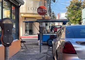Automovilistas dejan de poner monedas a parquímetros en centro de PN