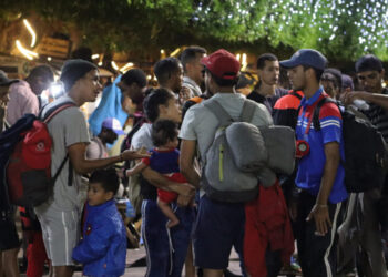 Prevén en Región Laguna paso de 3 caravanas migrantes hacia la frontera antes que termine 2024