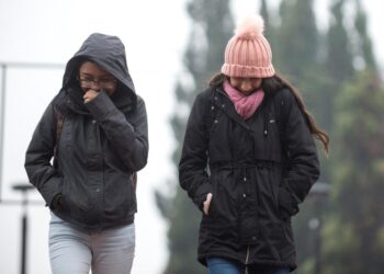 Un grado pero sensación térmica bajo cero este martes en PN