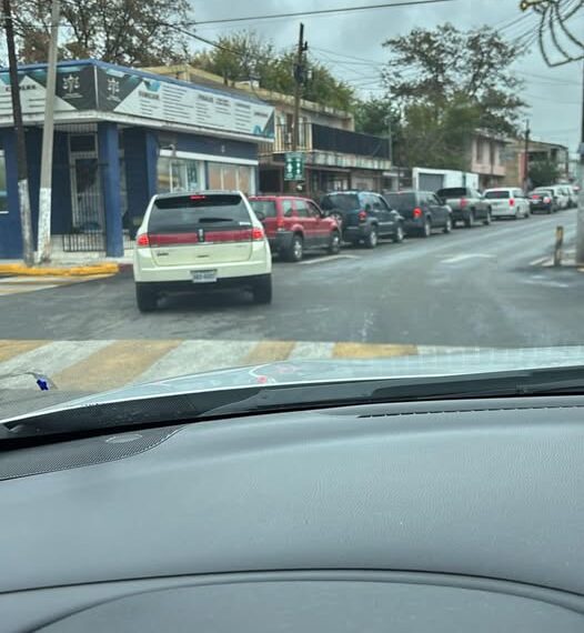 Se meten a filas de Puente 1 ante complacencia de Mpio, acusan usuarios