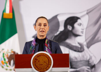 “No habrá moches en presupuesto federal”, advierte Sheinbaum a gobernadores y alcaldes