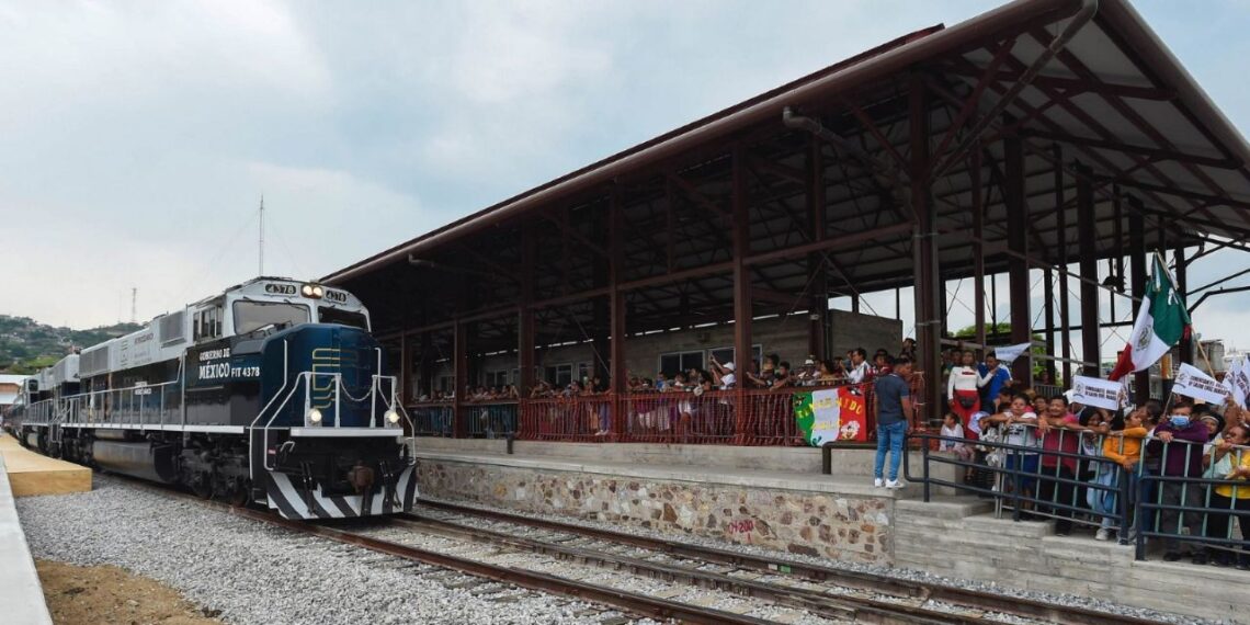 Gob Federal iniciará en 2025 tren de pasajeros Saltillo- Nvo Laredo, confirma Manolo