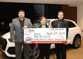 Otra residente de Eagle Pass gana Audi en rifa de Casino Kikapoo