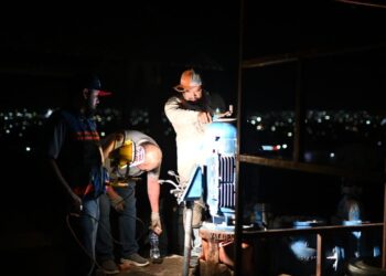 Restablecen el abasto de agua en sector afectado tras intensa jornada de trabajo