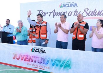 Ofrece Acuña brigada interdisciplinaria «Juventud Viva» en víspera del Día del Estudiante