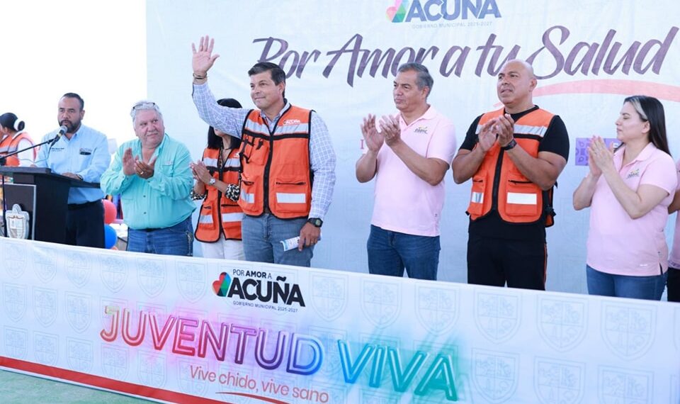 Ofrece Acuña brigada interdisciplinaria «Juventud Viva» en víspera del Día del Estudiante