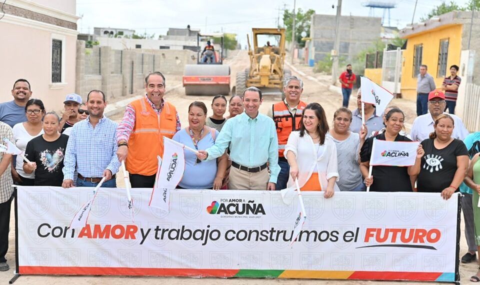 Gobierno de Acuña inicia obra de pavimentación en colonia Lomas del Pedregal