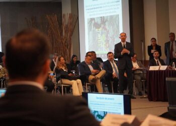 Presenta Emilio de Hoyos avances del segundo Puente Internacional Acuña-Del Río