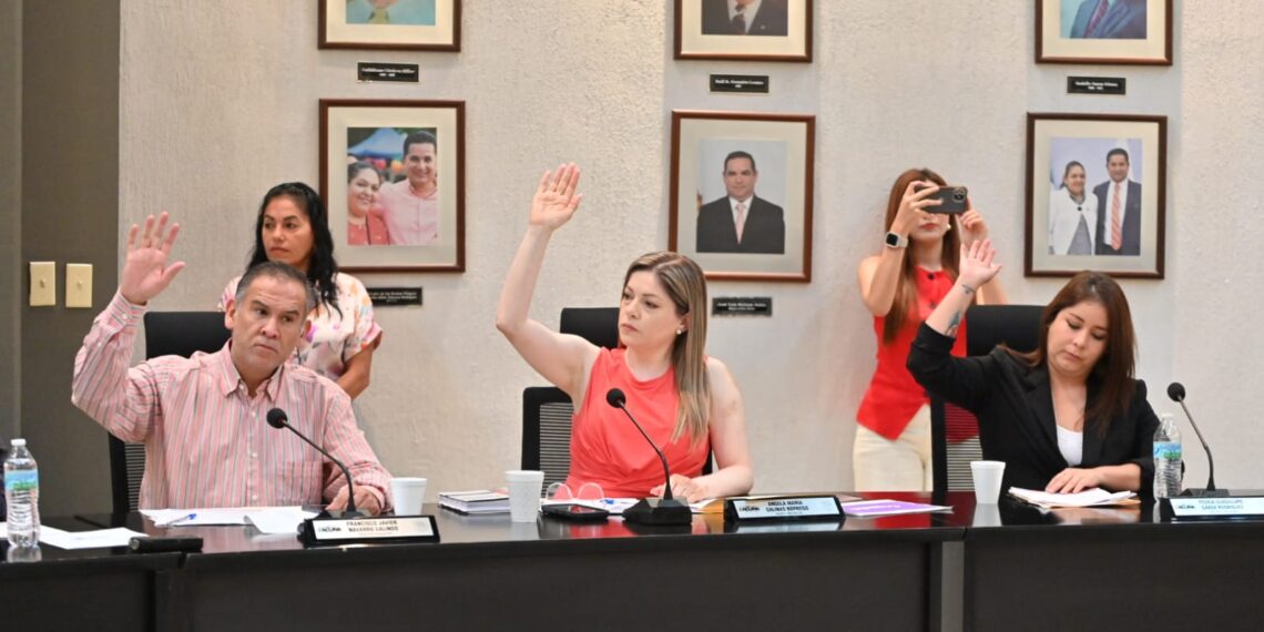 Cabildo de Acuña aprueba estímulos fiscales, cambio de uso de suelo y convenio con sría de la mujer