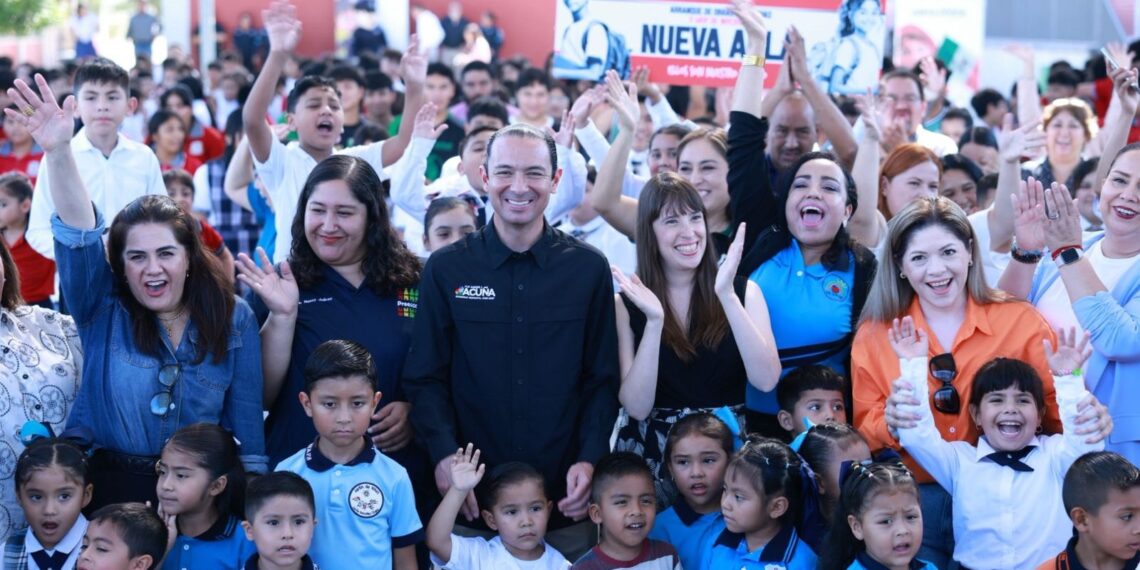 Arranca Emilio de Hoyos ciclo escolar con inversión histórica de 11 mdp en 117 obras educativas