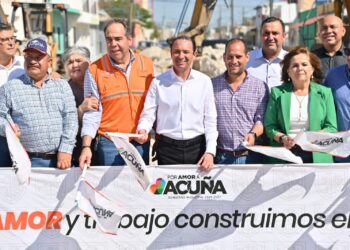 Arranca Emilio de Hoyos obra en calle Allende