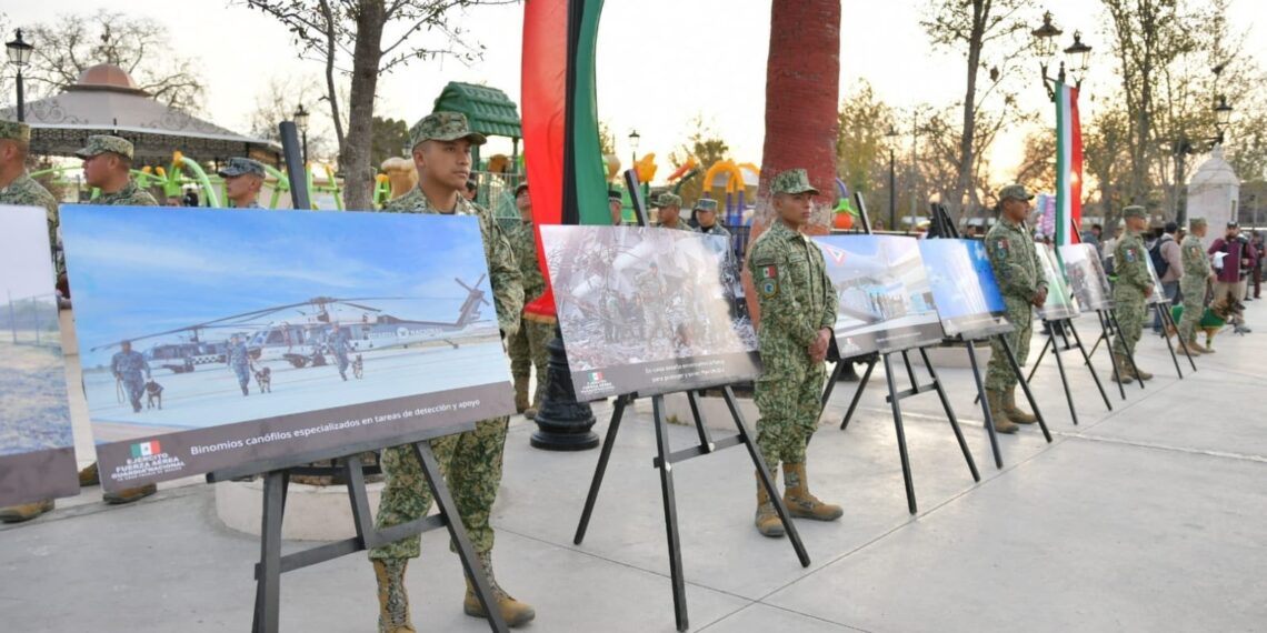 Magistral presentación de la banda de música de la XI Región Militar en Acuña