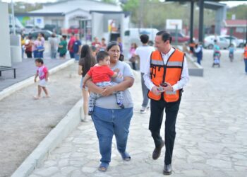 Brigada «Por Amor a Nuestra Gente» llega a colonia Gámez Sumarán
