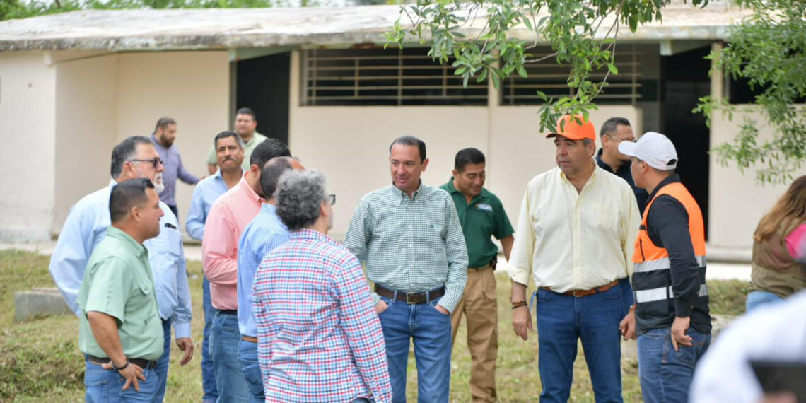 Supervisan obras en parque «Braulio Fernández Aguirre»