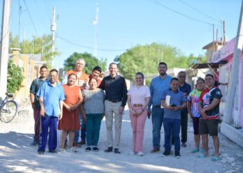 Inician trabajos de pavimentación en col Francisco Saracho