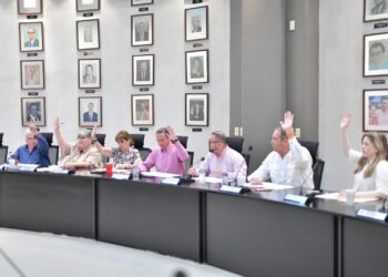 Cabildo de Acuña aprueba acuerdos sobre desarrollo urbano, transporte y reformas constitucionales