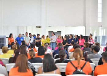 Gobierno de Acuña continúa equipando centros comunitarios