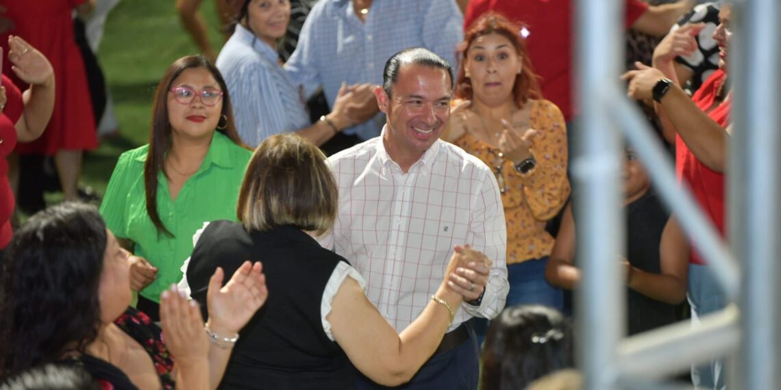 Celebran a las y los mejores maestros de Coahuila en Acuña