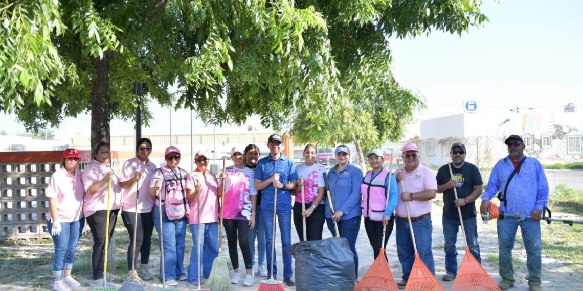 Gobierno de Unidad refuerza limpieza y rescate de plazas