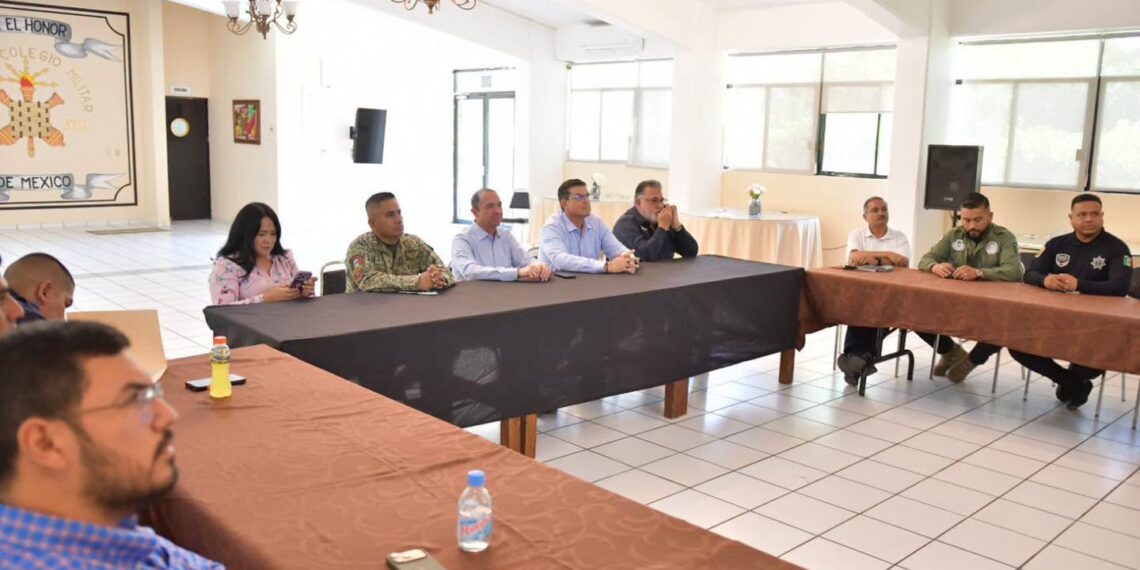 La seguridad se construye en equipo: Emilio de Hoyos