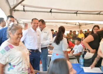 Acuña fortalece la recuperación laboral con 350 vacantes y avanza hacia la meta de 6 mil empleos