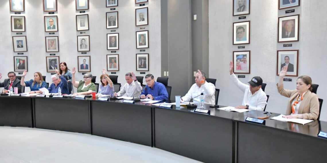 Aprueba Cabildo donación de terrenos para fortalecer infraestructura educativa y proyecta centro comunitario