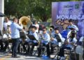 Con homenaje a la profesora Norma Leticia Avendaño, Acuña recibe a la mariposa monarca